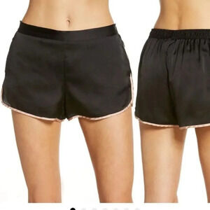 NWOT ETAM “LUANA” SATIN PJ SHORTS BLUSH/BLACK SIZE LARGE